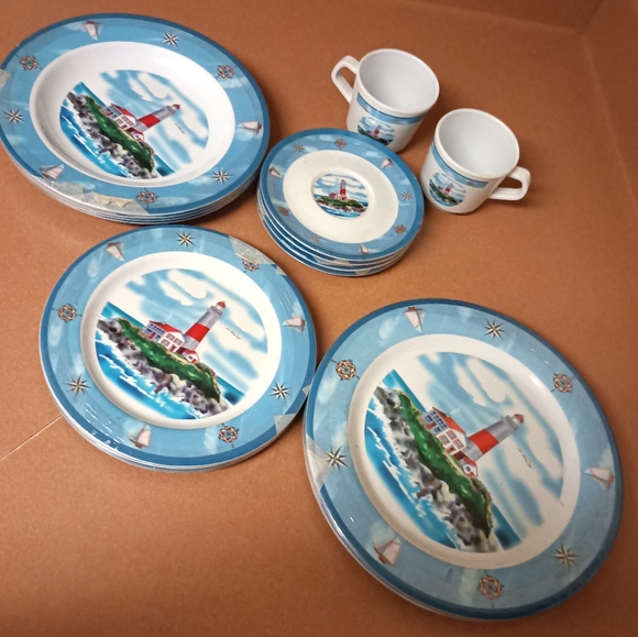 Meet your Posher, Jasmine - Picture 1 of 4